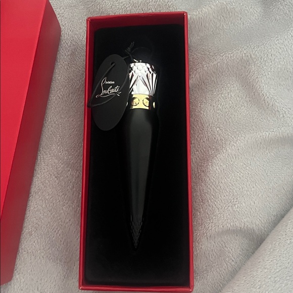 Christian Louboutin Lipstick & Beauty Creations lipstick - Picture 11 of 15